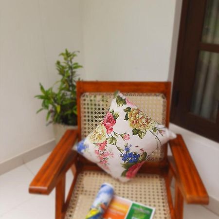 Hotel Chanara シギリヤ エクステリア 写真