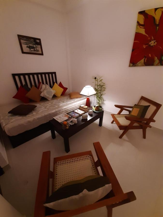 Hotel Chanara シギリヤ エクステリア 写真