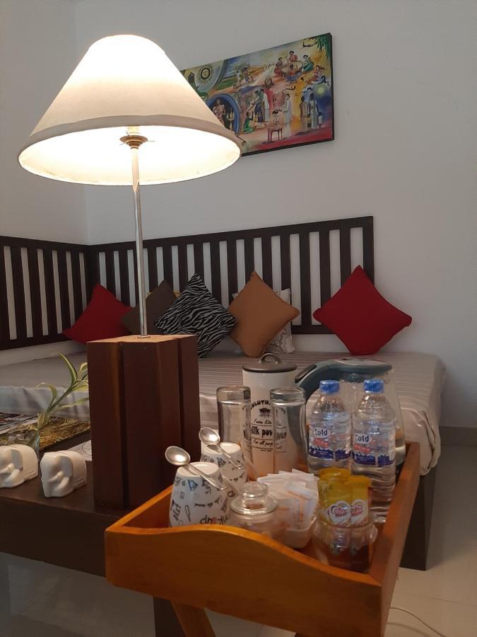 Hotel Chanara シギリヤ エクステリア 写真